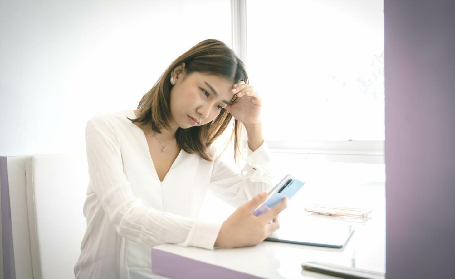 Finanzdatenanalyse auf modernem Bildschirm